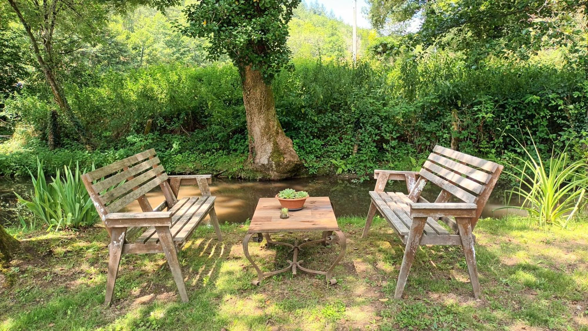 Domaine Le Mayne Chabrignac Exterior photo
